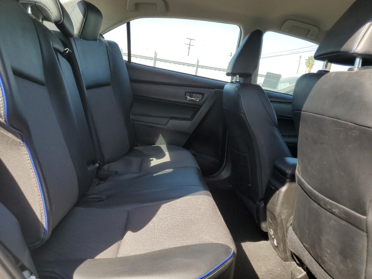 2017 Toyota Corolla L VIN: 5YFBURHE8HP625099 Lot: 85534335