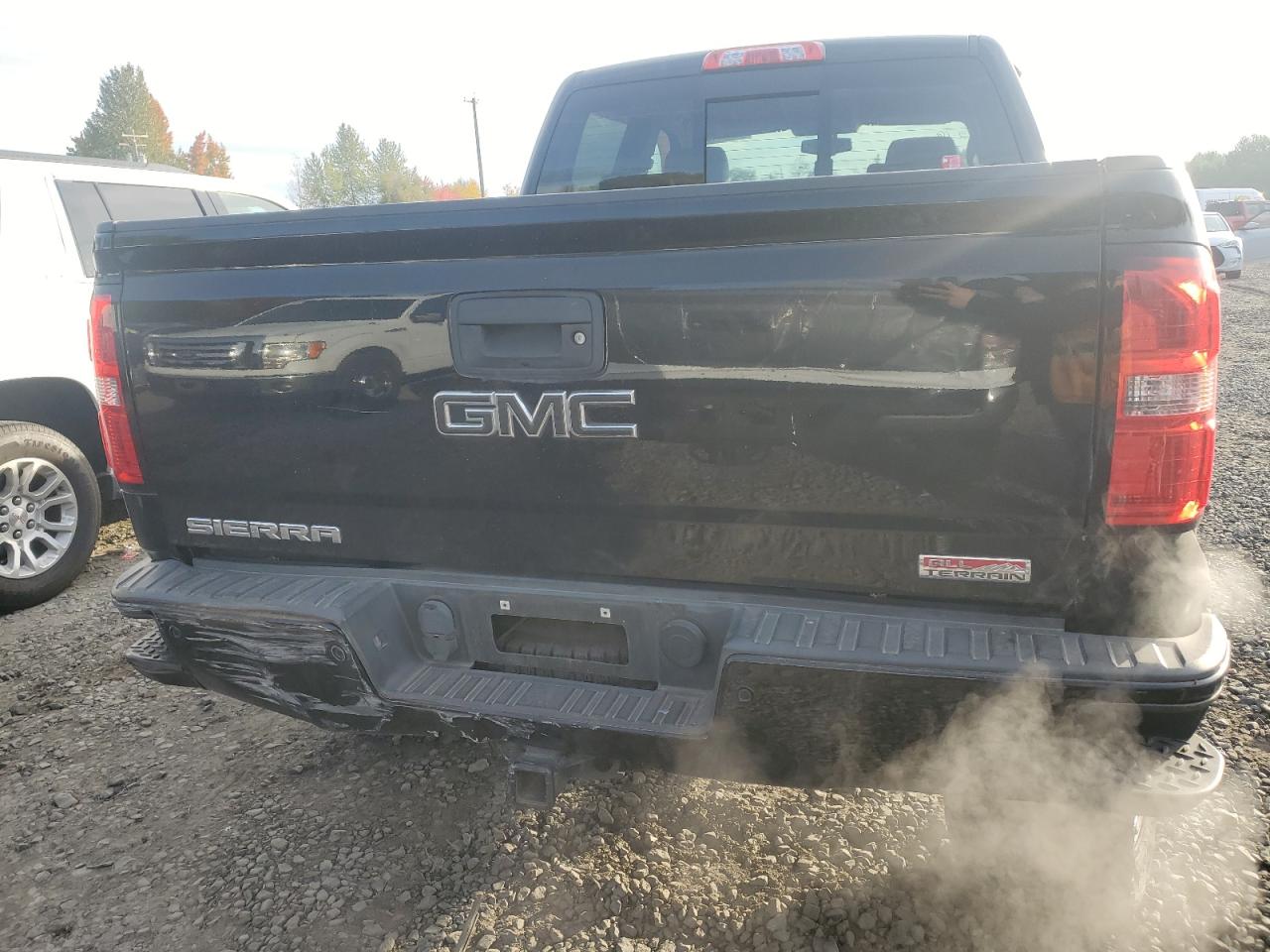 2015 GMC Sierra K1500 Sle VIN: 3GTU2UEC3FG297453 Lot: 89841435