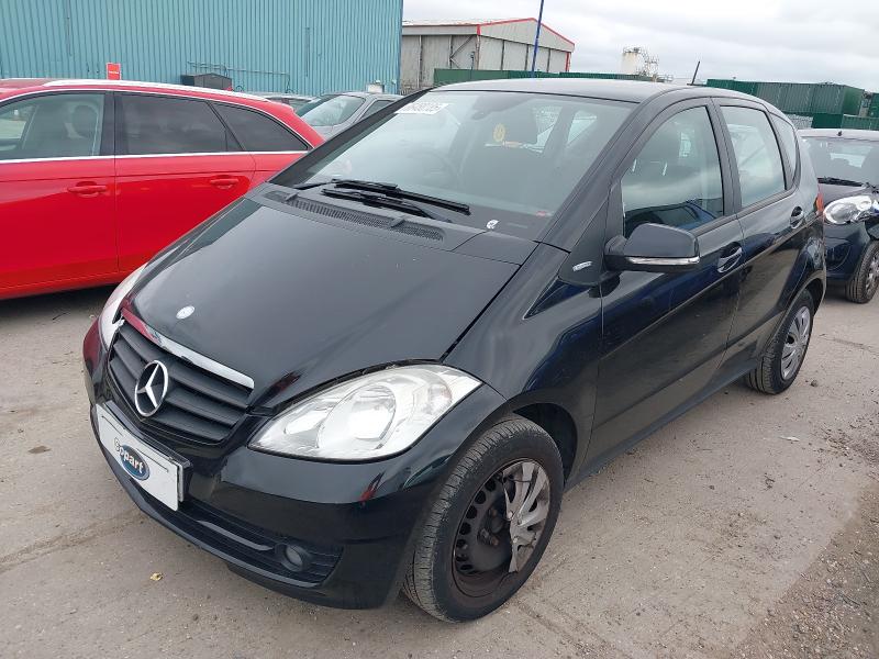 2010 MERCEDES-BENZ A CLASS A160 BLUEEFFICIENCY CLASSIC SE 5DR for sale at Copart ROCHFORD