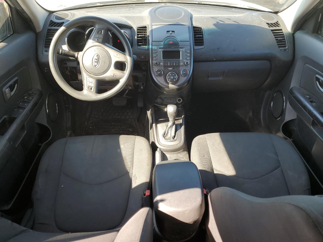 2011 Kia Soul + VIN: KNDJT2A26B7705452 Lot: 84228135