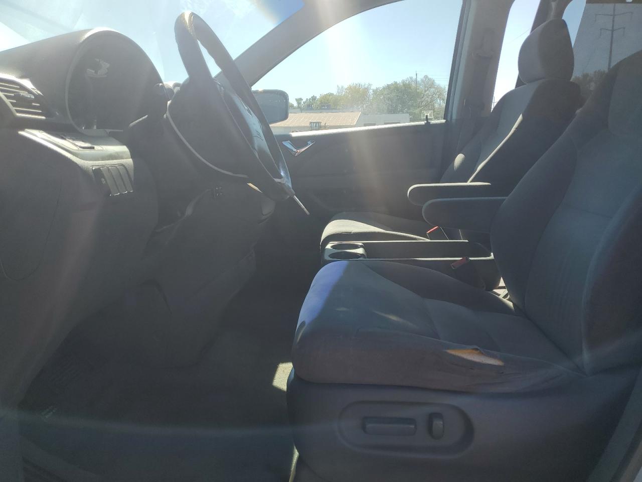 2006 Honda Odyssey Ex VIN: 5FNRL384X6B070400 Lot: 85780025