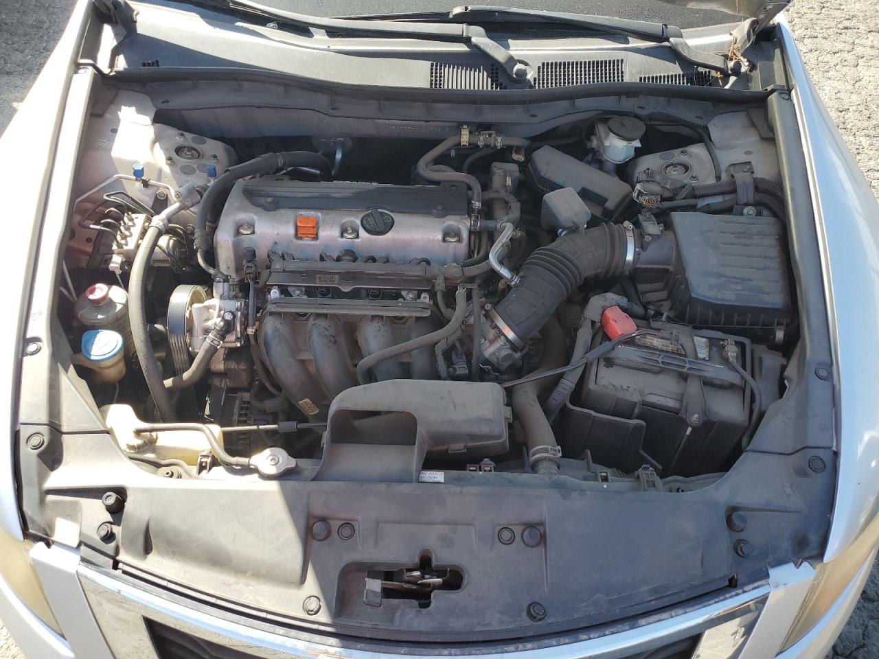 2010 Honda Accord Lxp VIN: 1HGCP2F44AA137213 Lot: 82234565