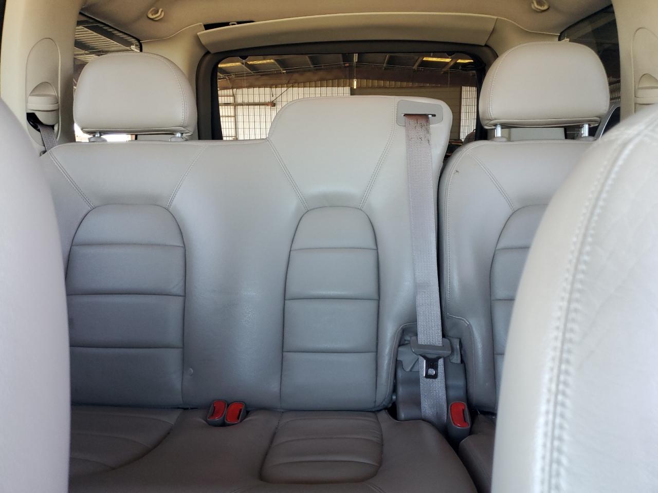 2005 Ford Explorer Limited VIN: 1FMDU75E25UB83562 Lot: 80660215