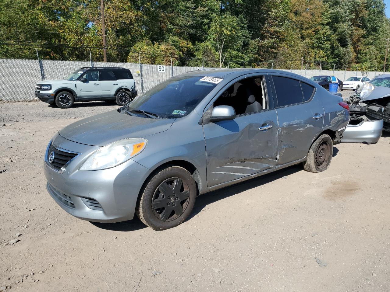 2013 Nissan Versa S
