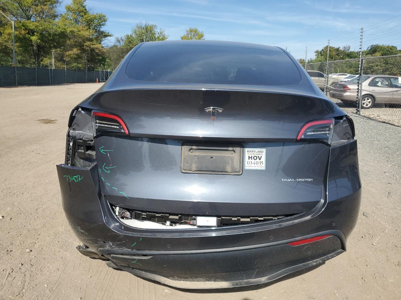 2022 Tesla Model Y VIN: 7SAYGDEE2NF312438 Lot: 84917785