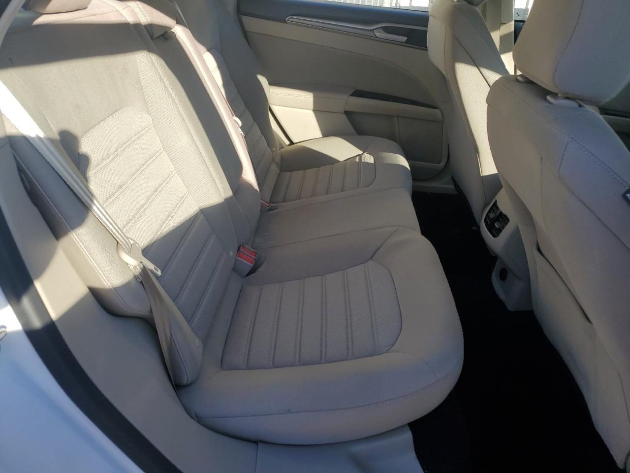 2020 Ford Fusion Se VIN: 3FA6P0HD7LR178558 Lot: 90725565