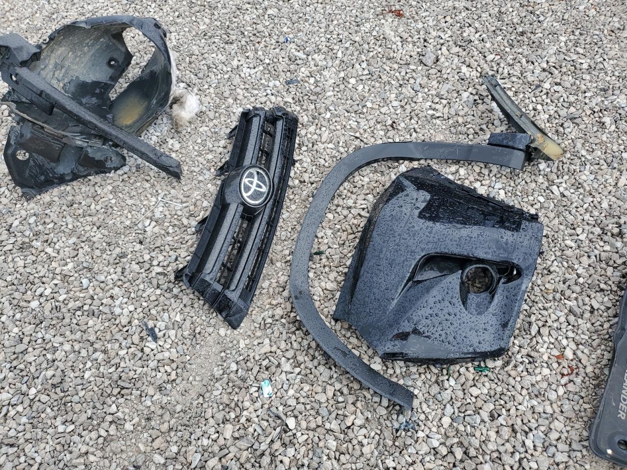 2018 Toyota Highlander Se VIN: 5TDJZRFH1JS538944 Lot: 85262085