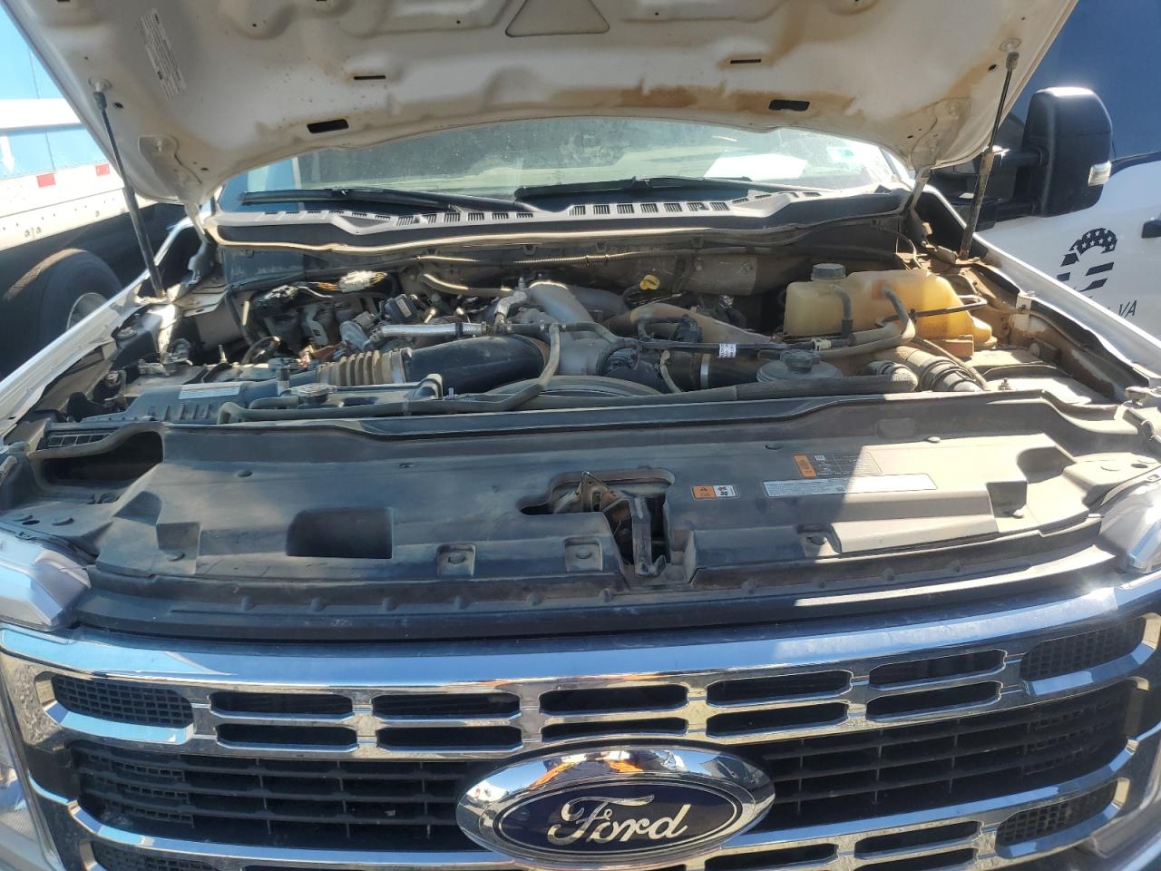 2023 Ford F550 Utility / Service Truck VIN: 1FDUF5HT2PEC32913 Lot: 86851025