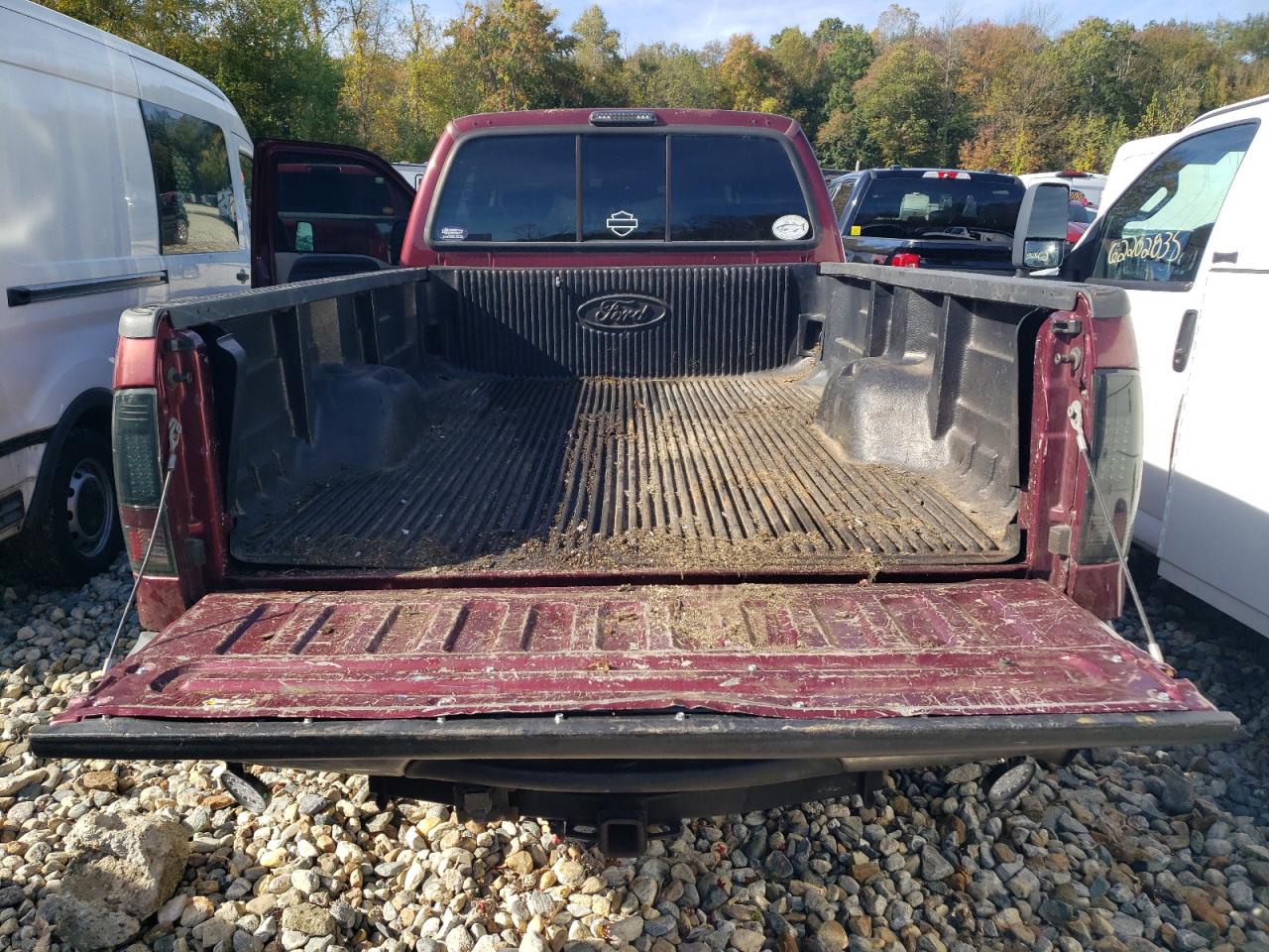 2005 Ford F350 Super Duty VIN: 1FTWX33P65EA06234 Lot: 84211955
