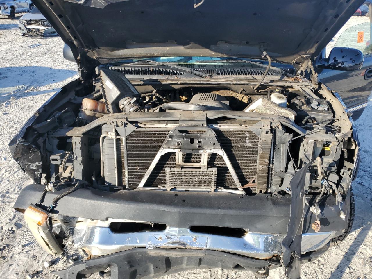 2004 Chevrolet Silverado K2500 Heavy Duty VIN: 1GCHK29U04E246568 Lot: 81997895