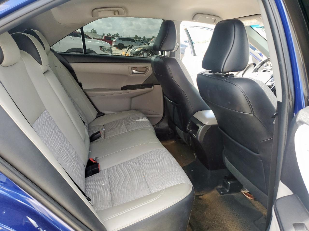 2015 Toyota Camry Le VIN: 4T1BF1FK8FU978524 Lot: 84835665