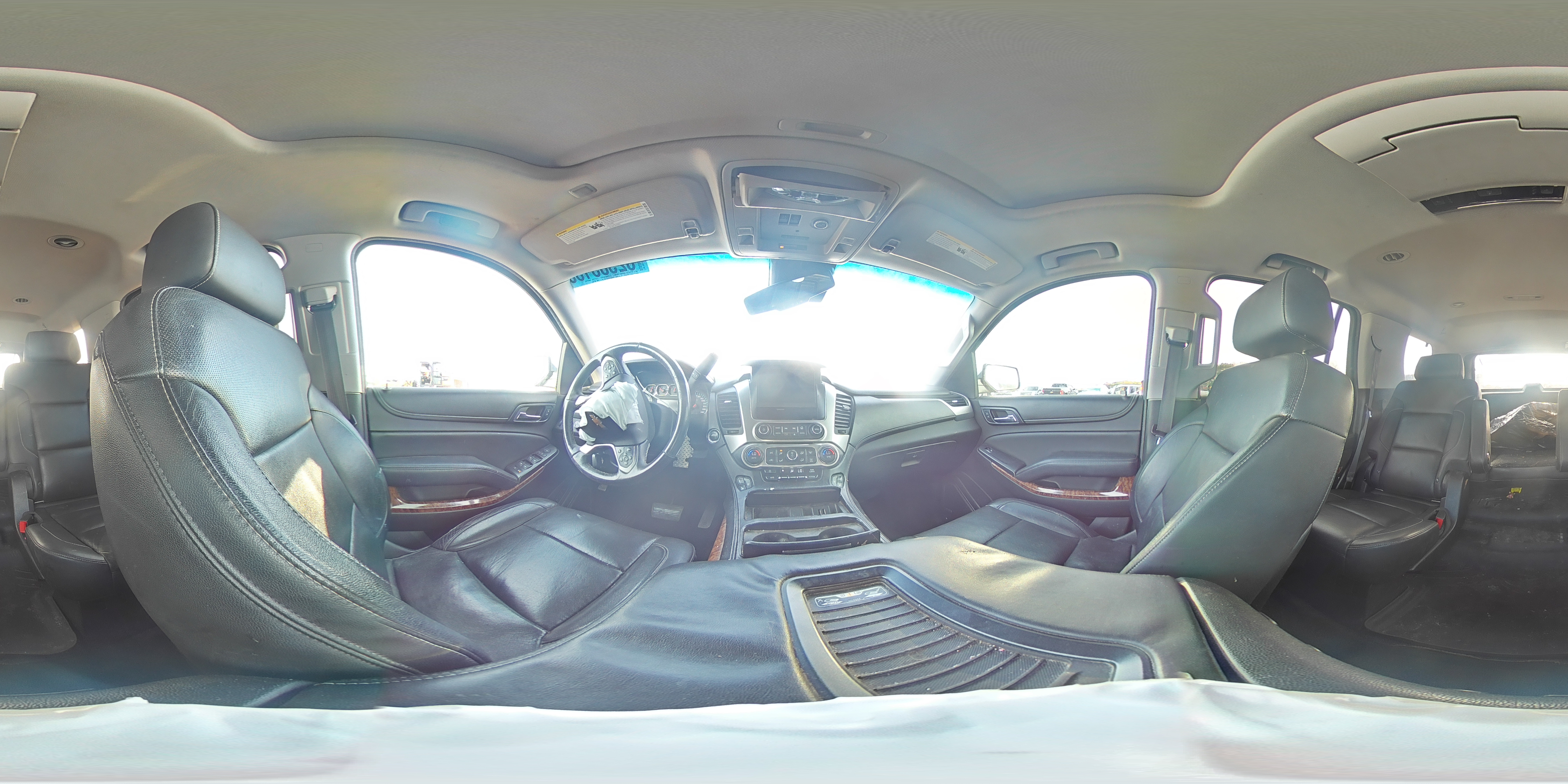 2015 Chevrolet Tahoe K1500 Ltz VIN: 1GNSKCKC9FR607795 Lot: 82583135