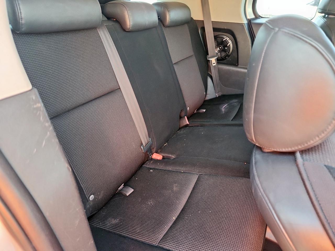 2007 Toyota Fj Cruiser VIN: JTEBU11F770038837 Lot: 94451695