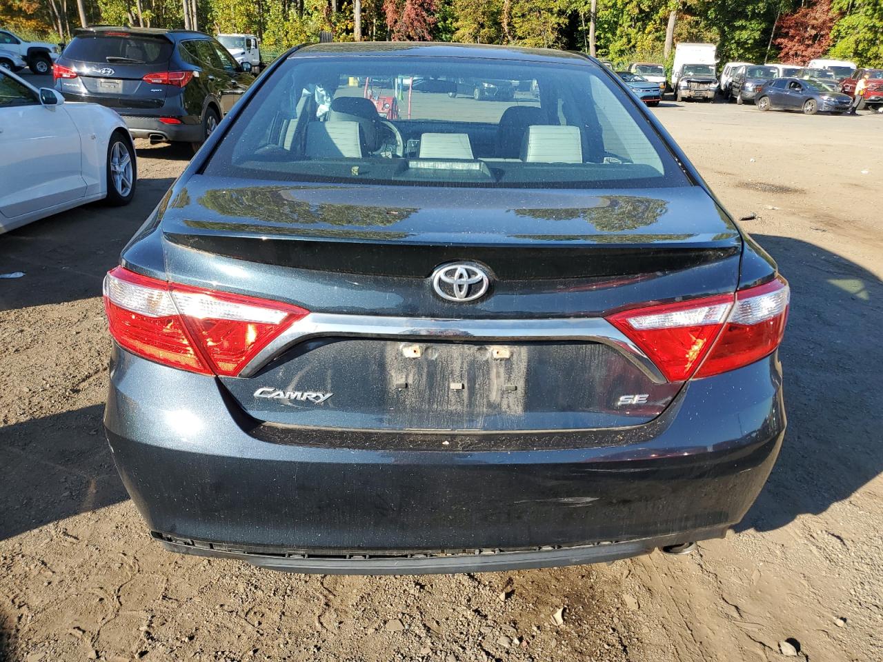2015 Toyota Camry Le VIN: 4T1BF1FK8FU111639 Lot: 84919605