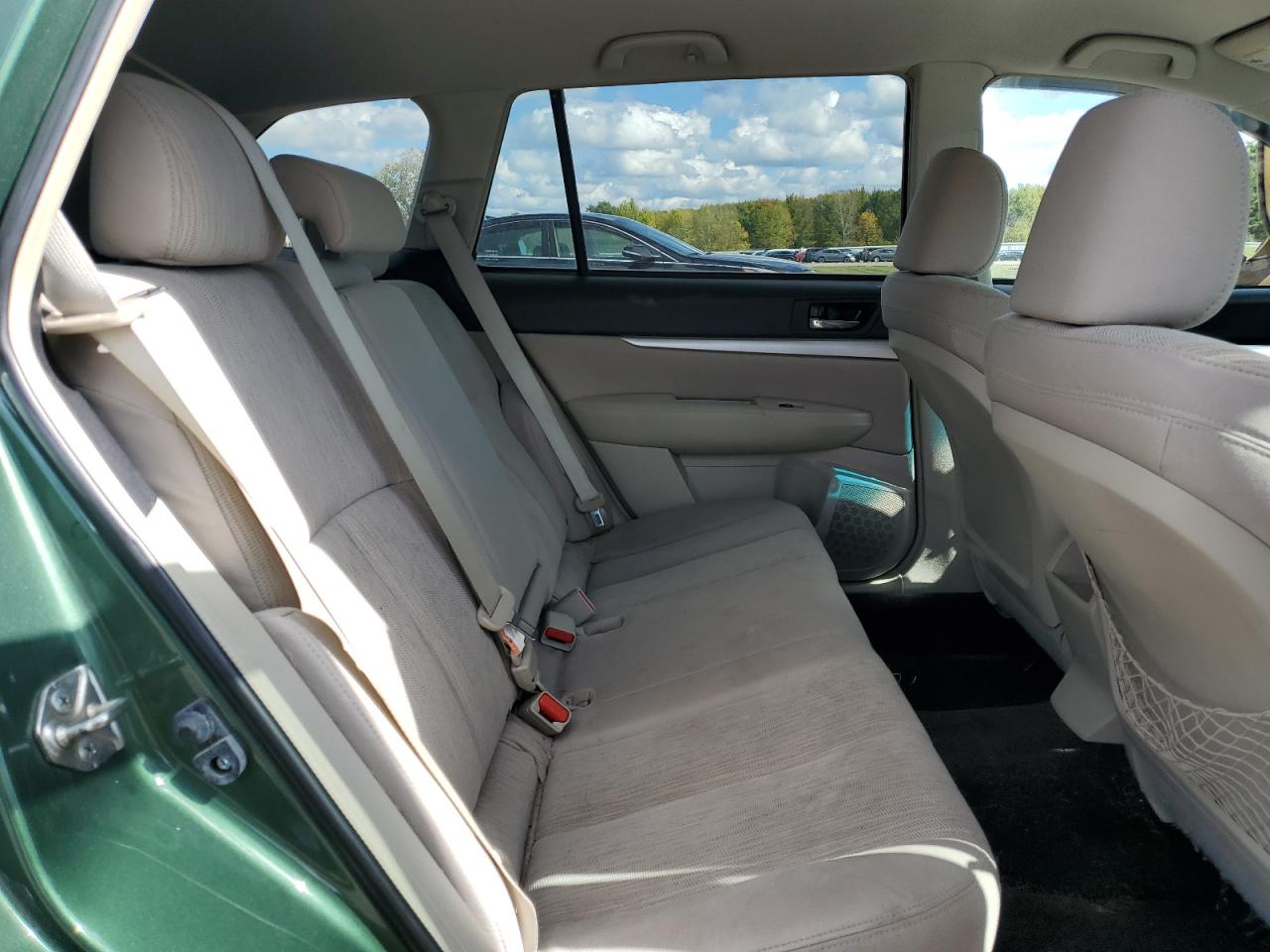 2014 Subaru Outback 2.5I Premium VIN: 4S4BRCCC5E3220077 Lot: 85827465