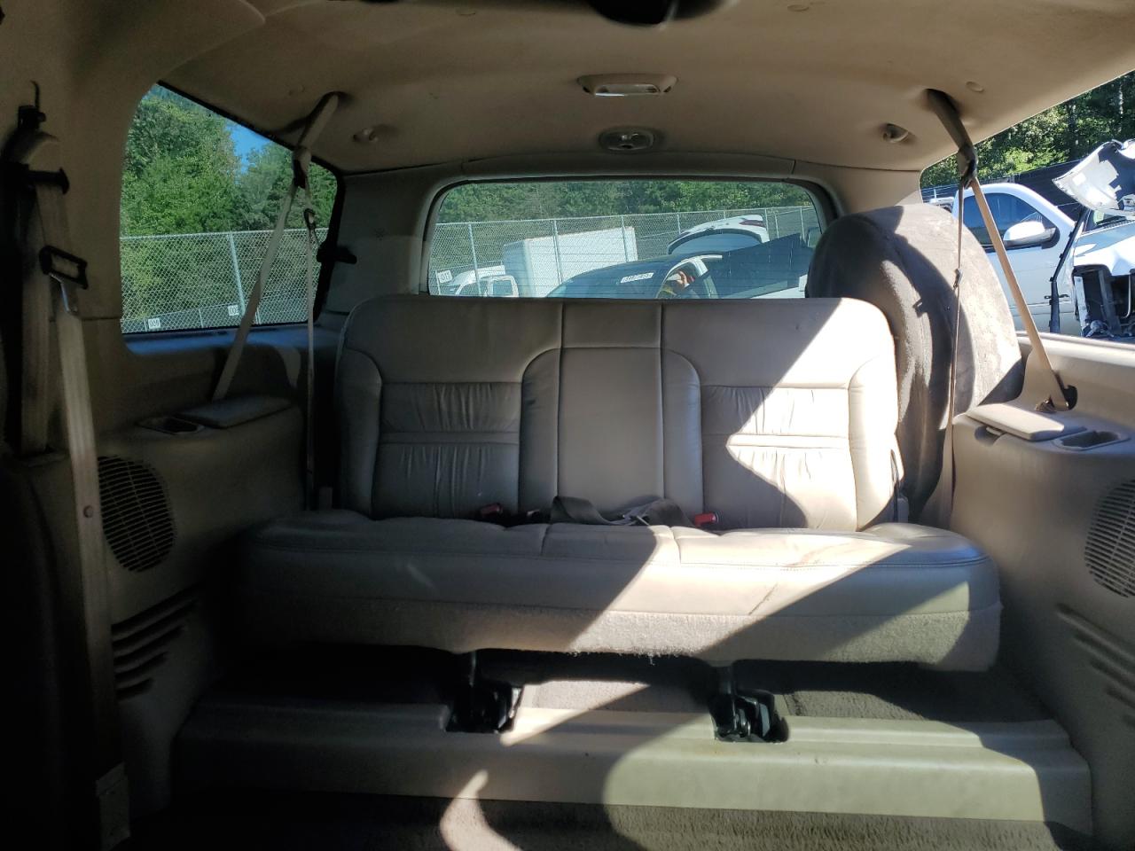 2001 Ford Excursion Limited VIN: 1FMNU43S51EB53410 Lot: 84767495