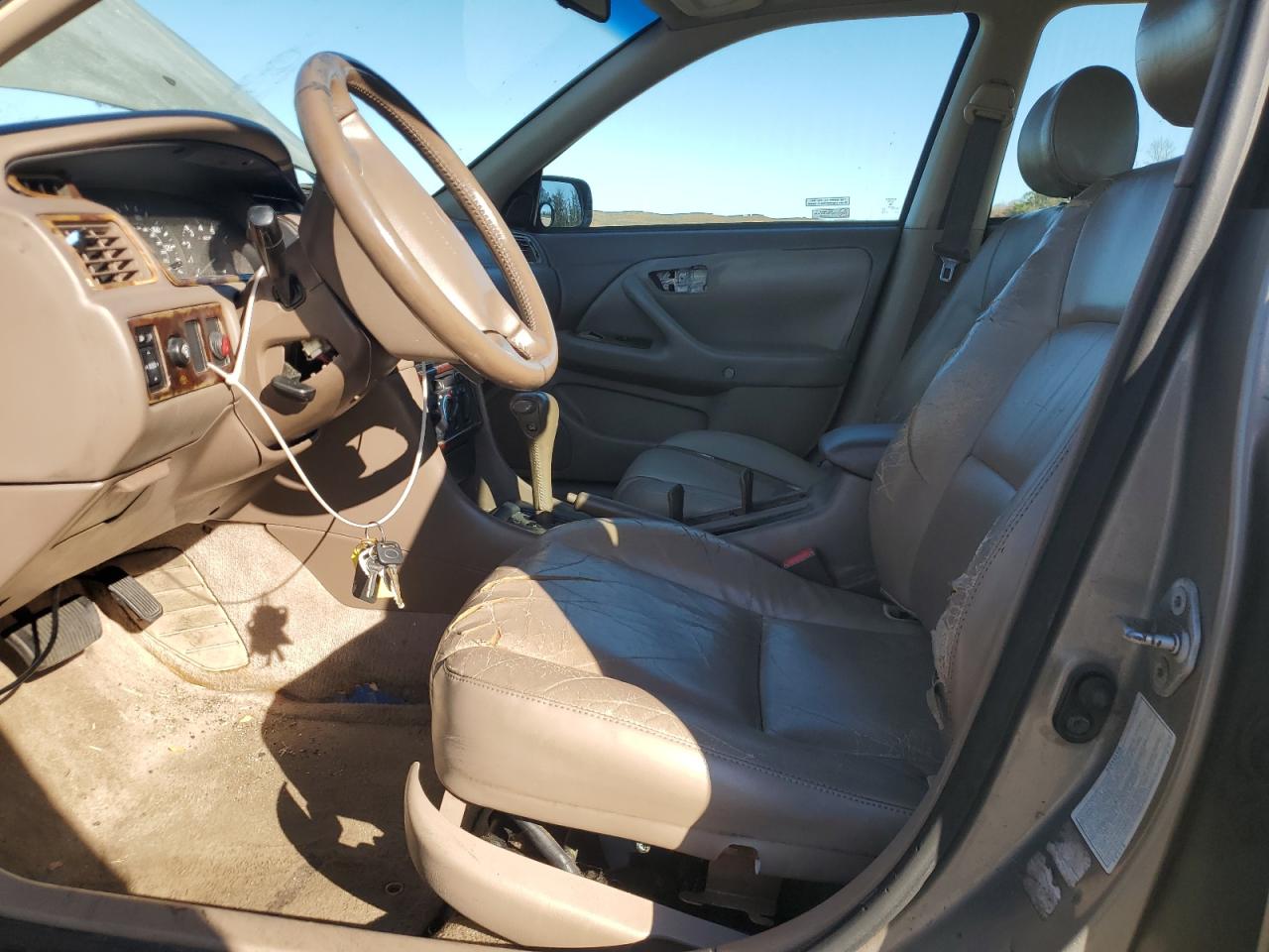 1997 Toyota Camry Ce VIN: 4T1BF22K8VU008229 Lot: 84987125