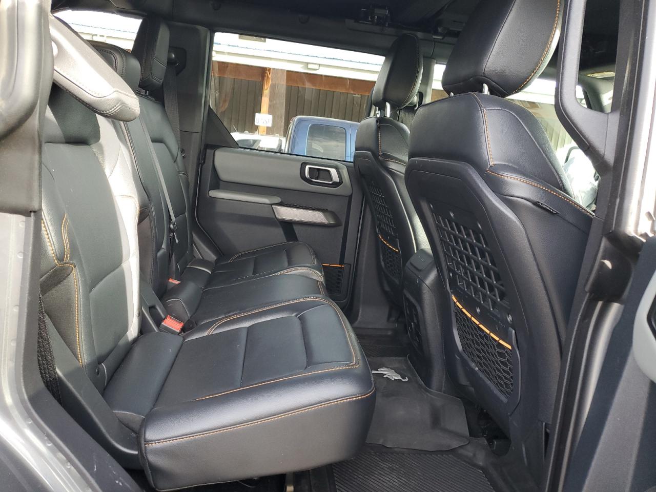 2023 Ford Bronco Base VIN: 1FMEE5DP5PLB33207 Lot: 89476025