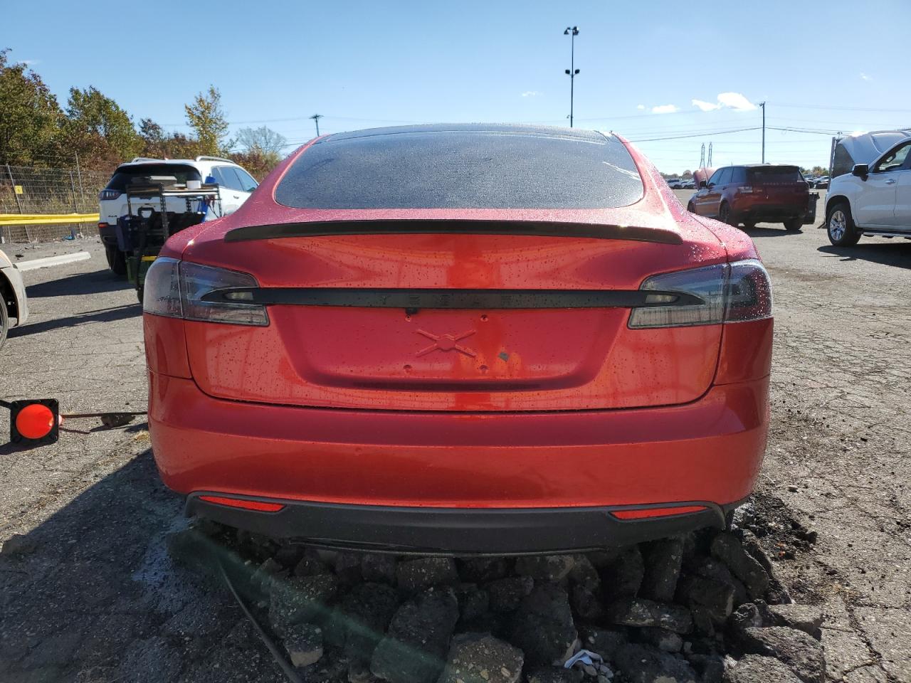 2013 Tesla Model S VIN: 5YJSA1CN6DFP24656 Lot: 86113215