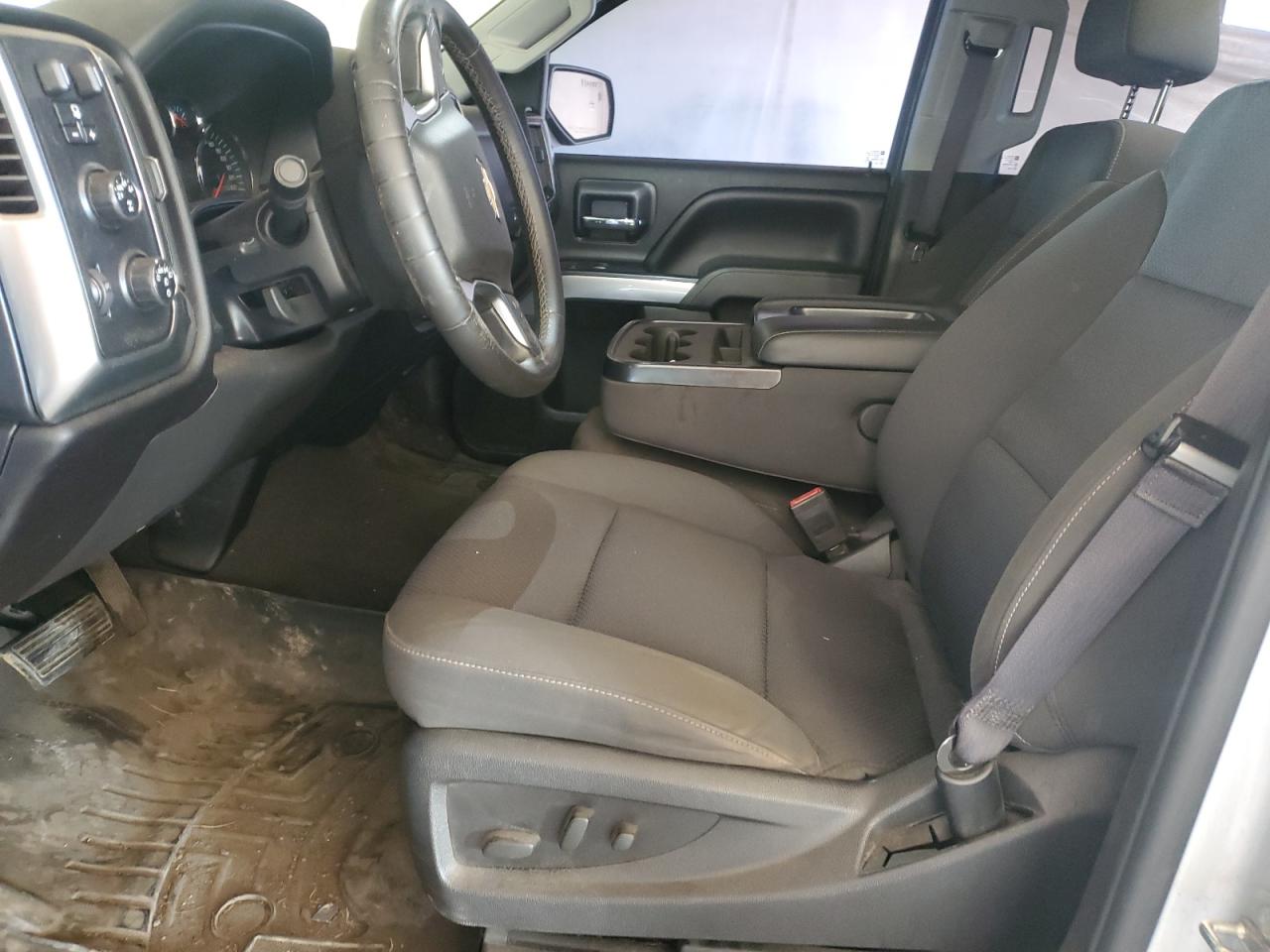 2016 Chevrolet Silverado K1500 Lt VIN: 3GCUKREC8GG121562 Lot: 84190005