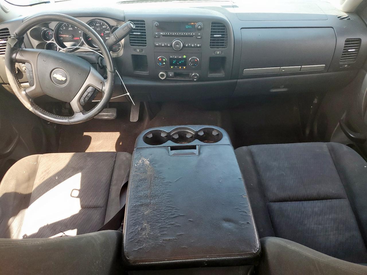 2011 Chevrolet Silverado C1500 Lt VIN: 1GCRCSE09BZ387570 Lot: 84000075