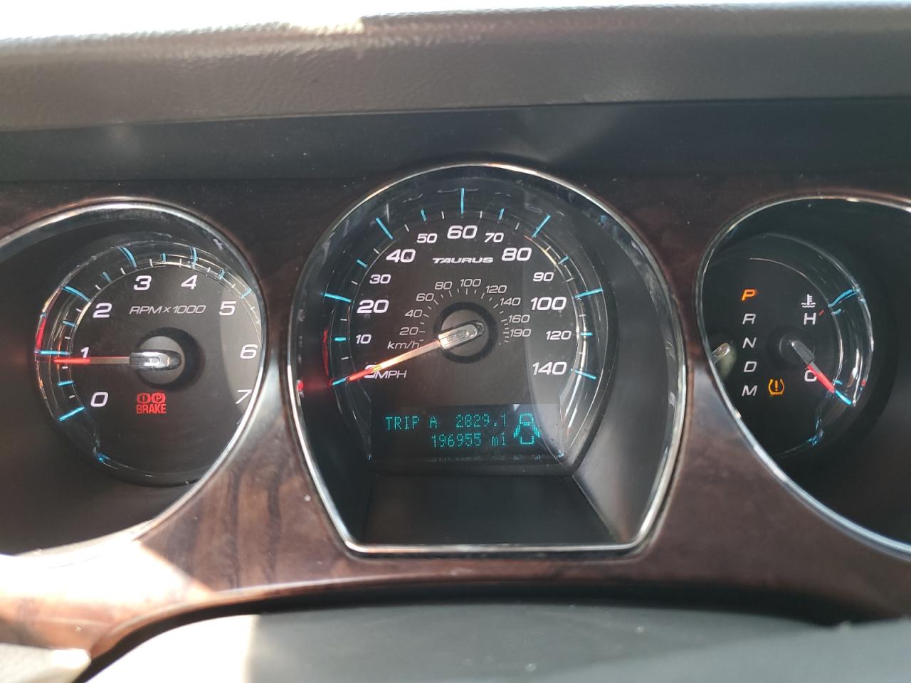2011 Ford Taurus Limited VIN: 1FAHP2FW2BG107427 Lot: 86684275