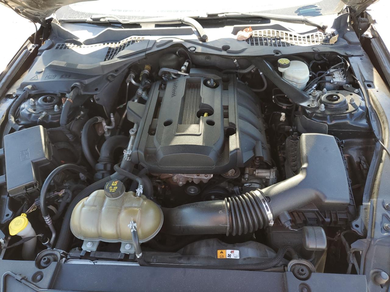 2015 Ford Mustang VIN: 1FATP8UH8F5411669 Lot: 86425695