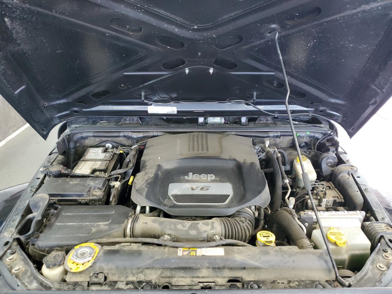 2016 Jeep Wrangler Unlimited Sahara VIN: 1C4BJWEG5GL154033 Lot: 81839815