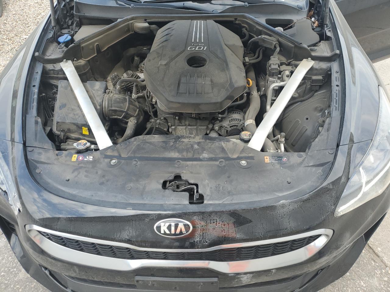 2018 Kia Stinger Premium VIN: KNAE25LA9J6037741 Lot: 89825745