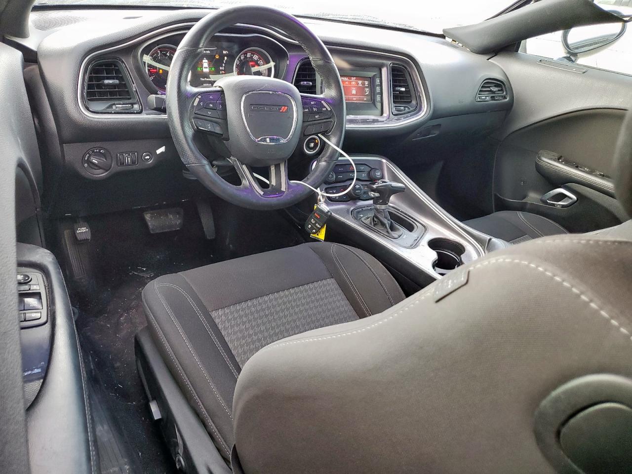 2017 Dodge Challenger Sxt VIN: 2C3CDZAG1HH542141 Lot: 92225015