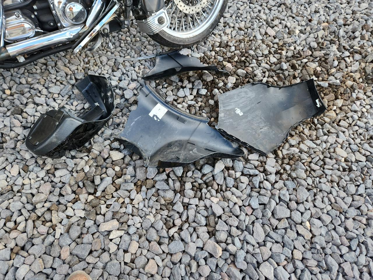 2004 Harley-Davidson Flhtcui VIN: 1HD1FCW194Y615446 Lot: 90401365