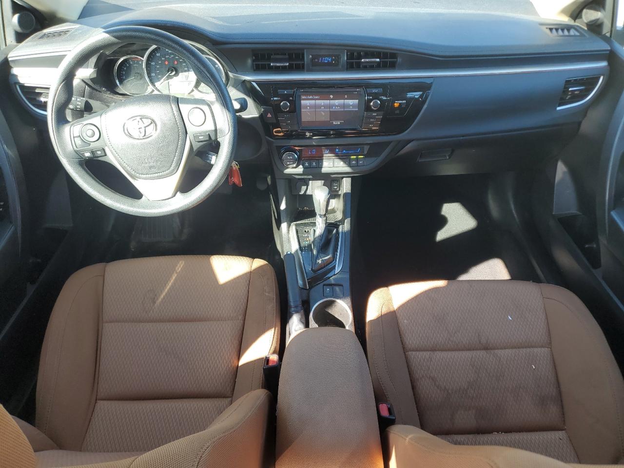 2015 Toyota Corolla L VIN: 5YFBURHE6FP202499 Lot: 82318455