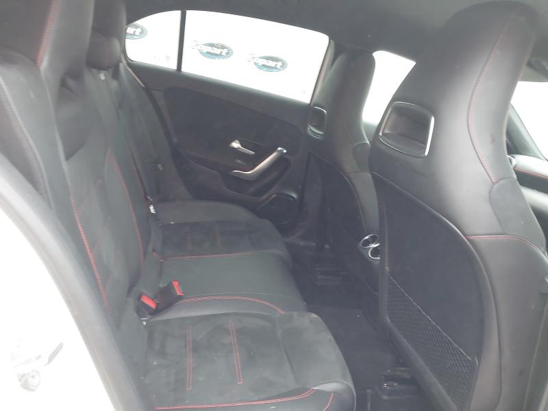 2019 MERCEDES-BENZ A 180 AMG LINE D AUTO 