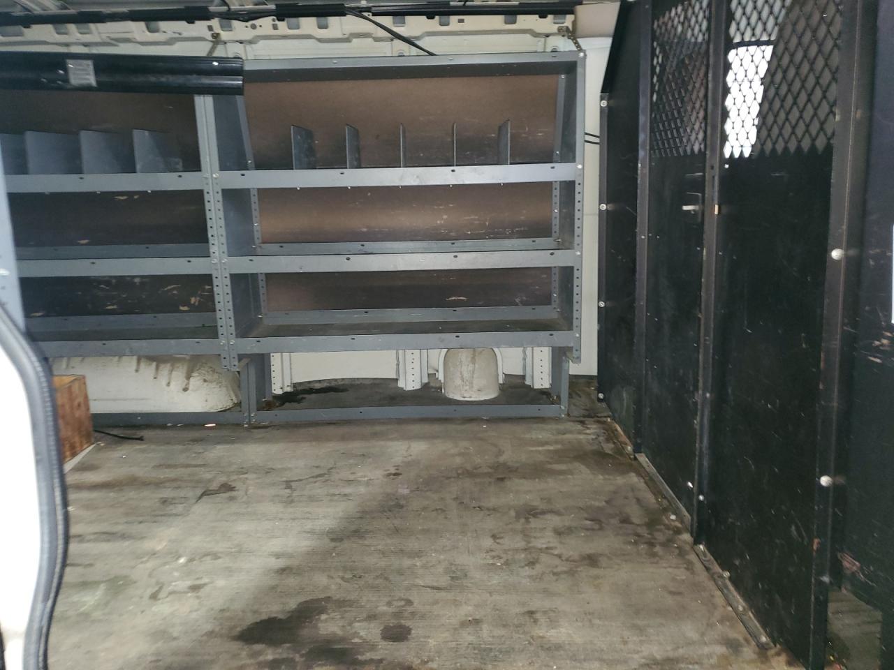 2015 Chevrolet Express G2500 VIN: 1GCWGFCF9F1266404 Lot: 86520925