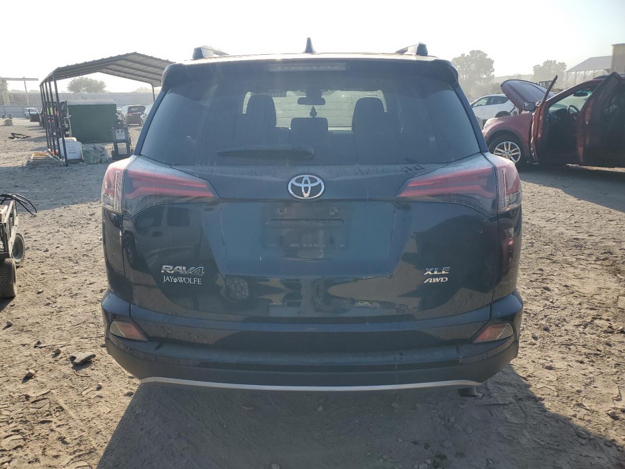 2017 Toyota Rav4 Xle VIN: JTMRFREV6HJ703722 Lot: 84774115