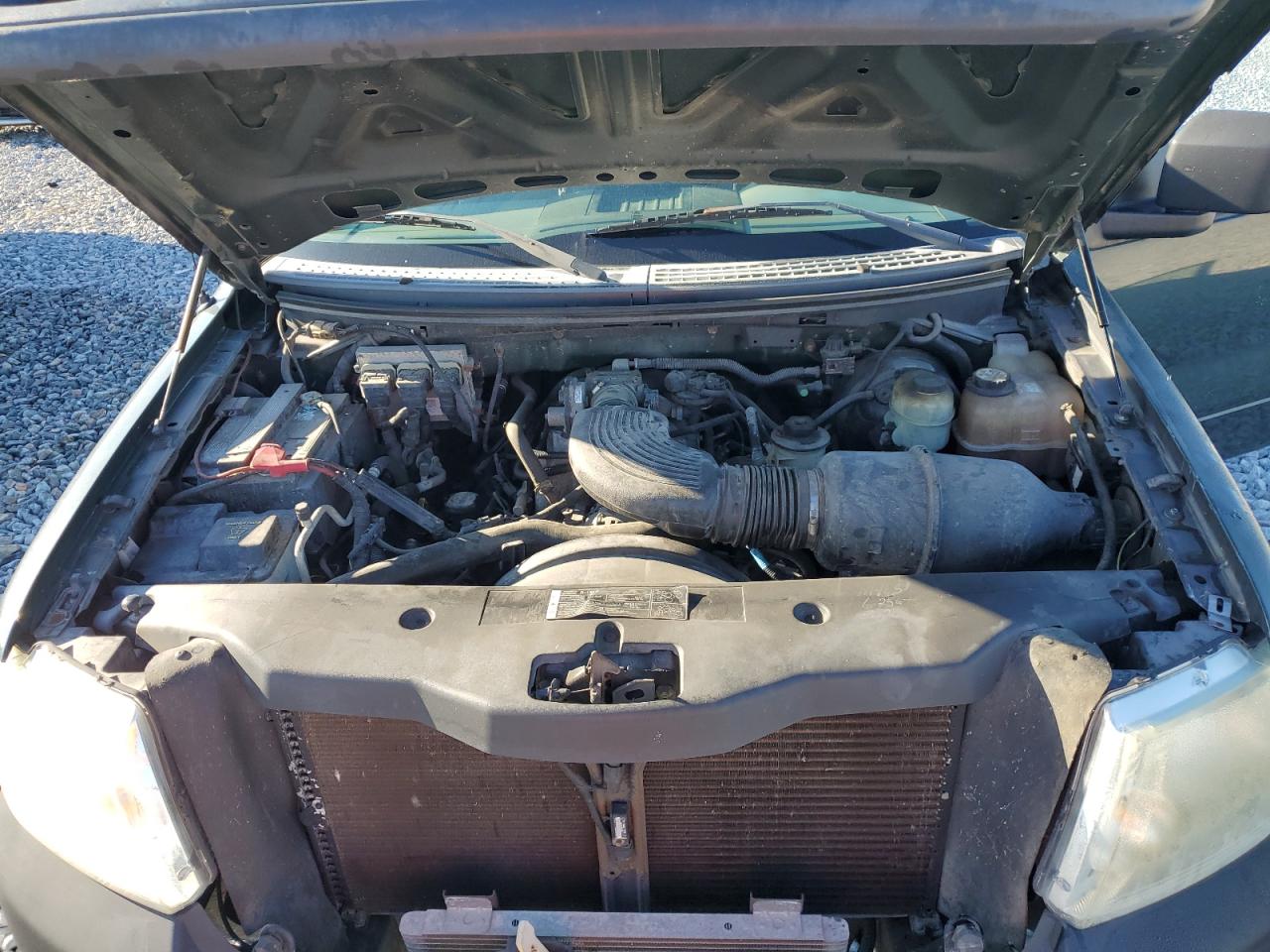 2005 Ford F150 VIN: 1FTRF12W95KC57926 Lot: 85641625