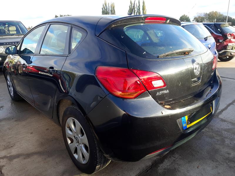 2014 VAUXHALL ASTRA 1.6 CDTI 16V ECOFLEX 136 DESIGN 5DR