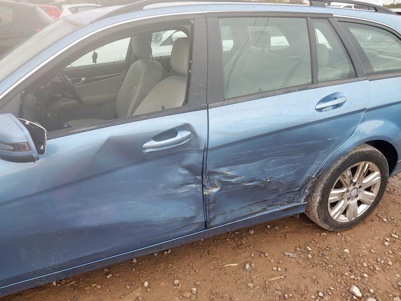 2011 MERCEDES-BENZ C220 EXECUTIV SE CDI BLUE 