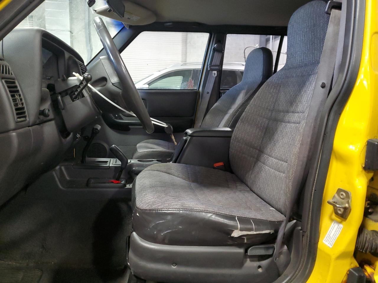 2000 Jeep Cherokee Sport VIN: 1J4FF48S5YL211365 Lot: 89851025