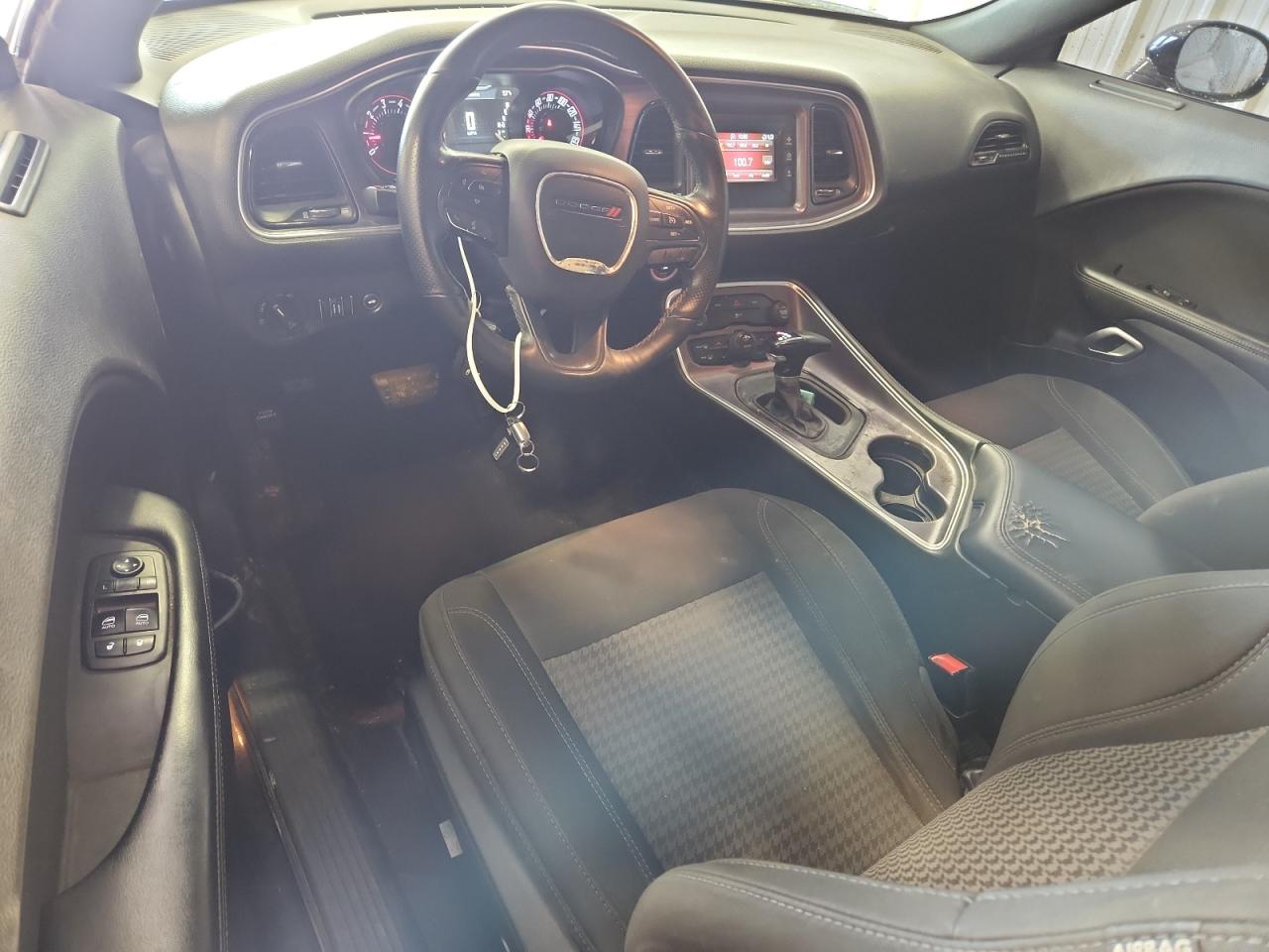 2016 Dodge Challenger Sxt VIN: 2C3CDZAG3GH275552 Lot: 85590805