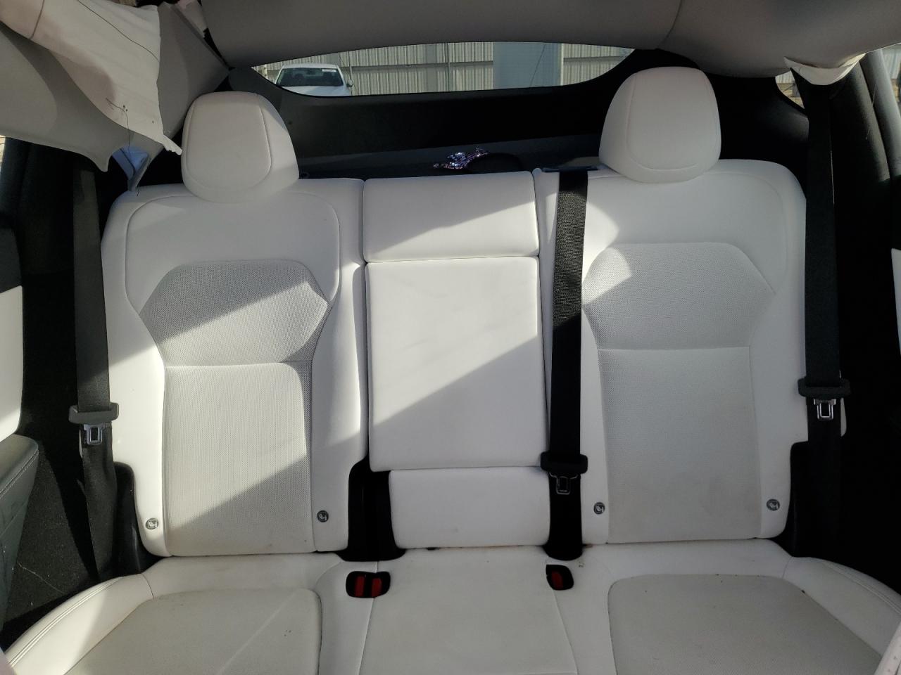 2026 Tesla Model Y VIN: 7SAYGDEE0TF347590 Lot: 89478795