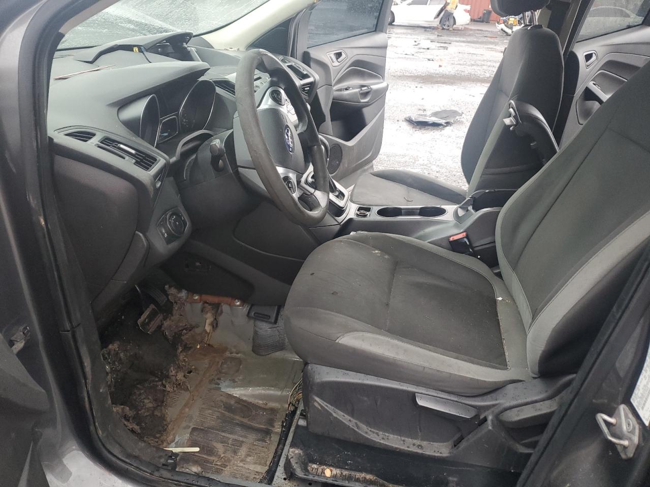 2014 Ford Escape S VIN: 1FMCU0F70EUA75556 Lot: 82595635