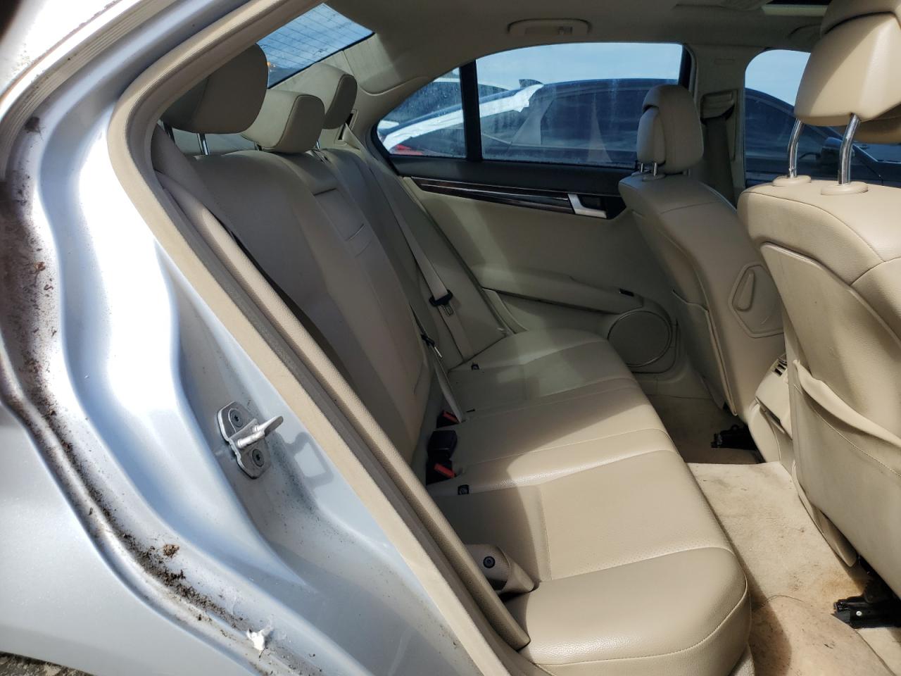 2014 Mercedes-Benz C 250 VIN: WDDGF4HBXEG253809 Lot: 82493735