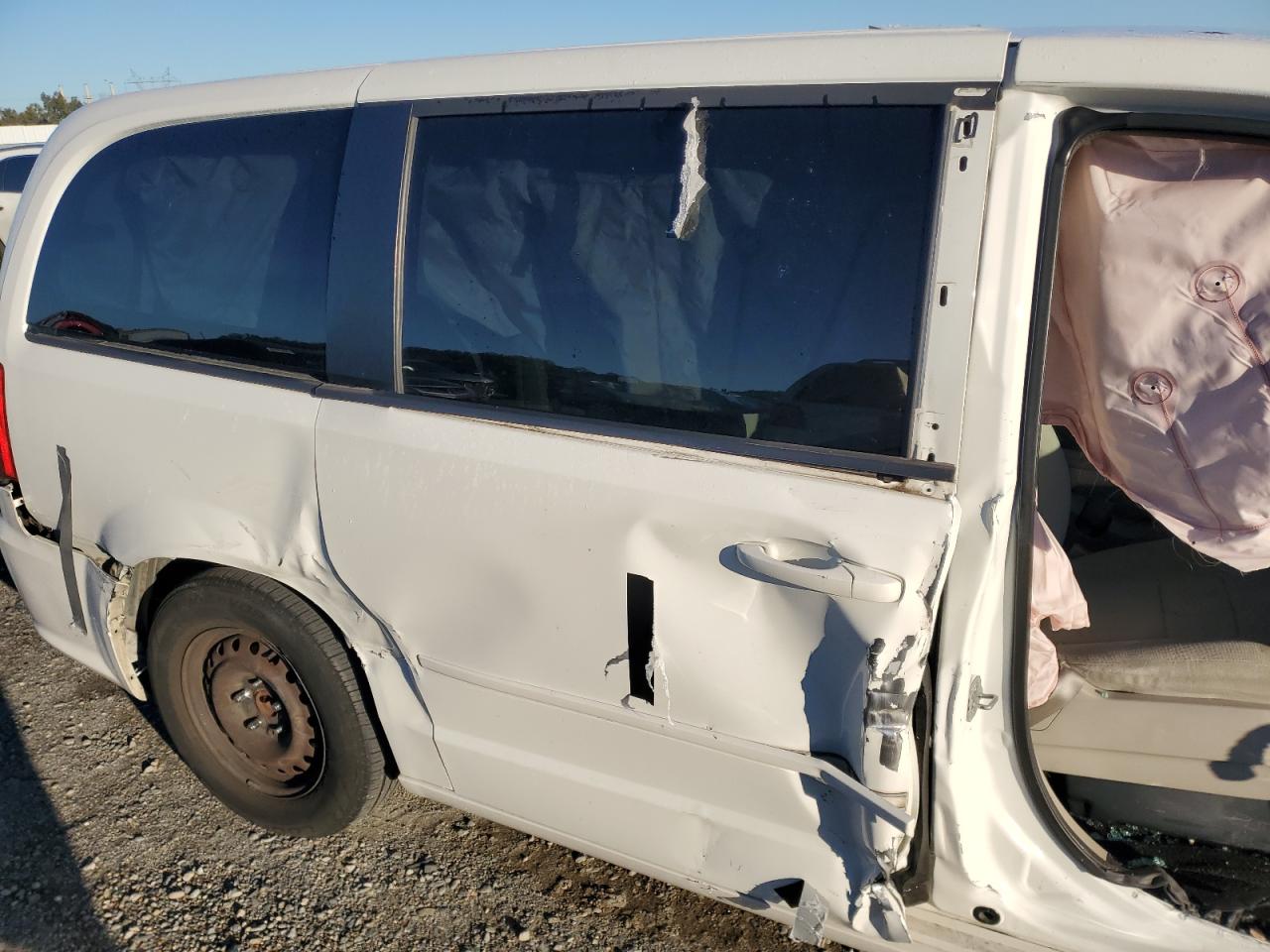 2011 Dodge Grand Caravan Express VIN: 2D4RN4DG0BR706615 Lot: 90331815