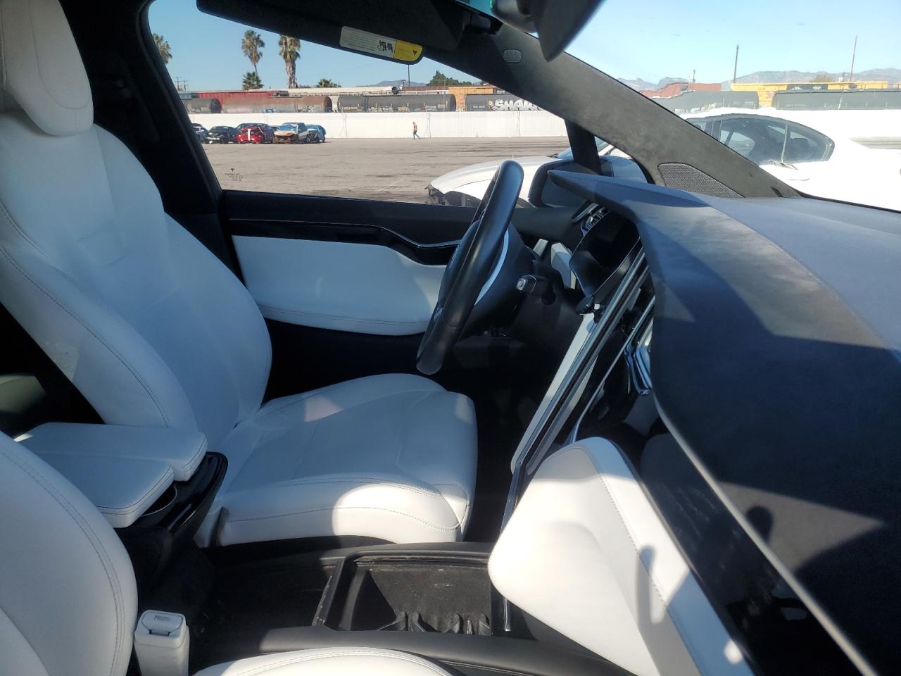 2017 Tesla Model X VIN: 5YJXCBE28HF049973 Lot: 90510965