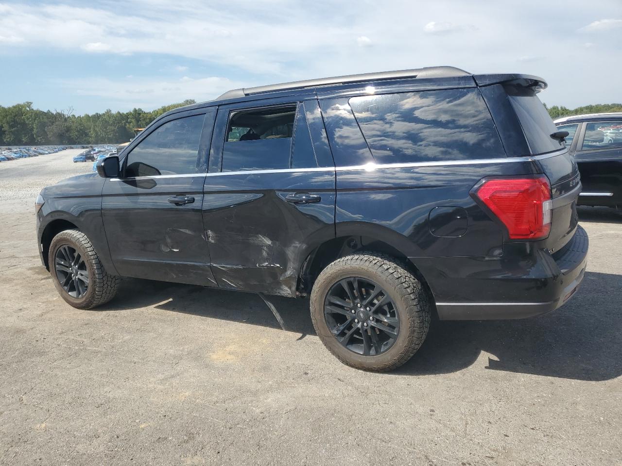 2024 Ford Expedition Xlt VIN: 1FMJU1H84REB00459 Lot: 85929505