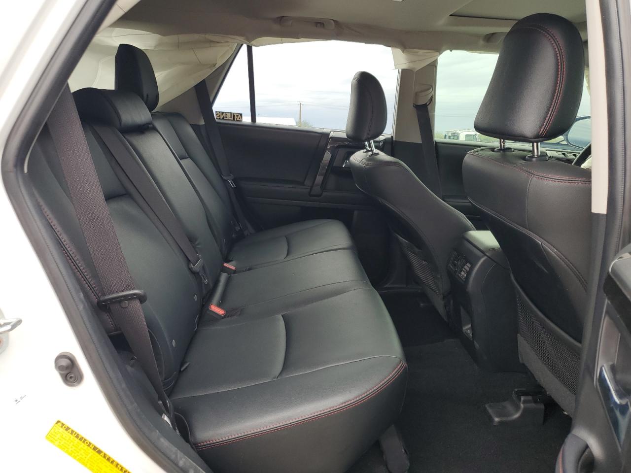 2024 Toyota 4Runner Sr5 Premium VIN: JTERU5JR1R6241139 Lot: 86151505