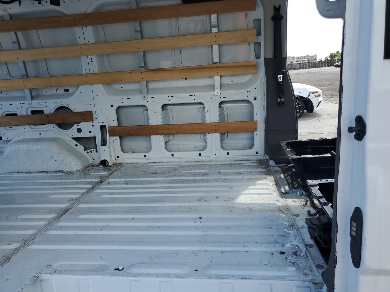 2024 Ford Transit T-250 VIN: 1FTBR1Y85RKA40865 Lot: 84647145