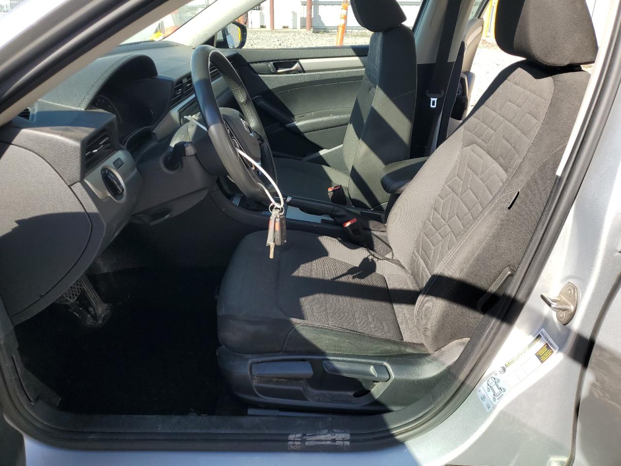 2021 Volkswagen Passat S VIN: 1VWAA7A38MC004110 Lot: 82178765