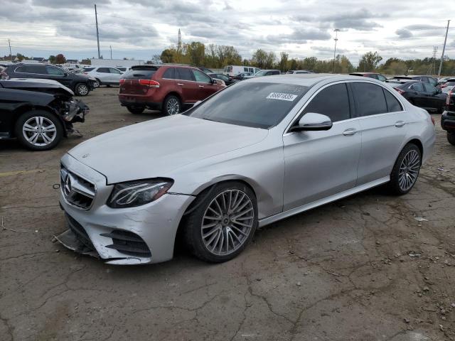  MERCEDES-BENZ E-CLASS 2018 Серебристый